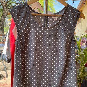 Sleeveless Grey Blouse